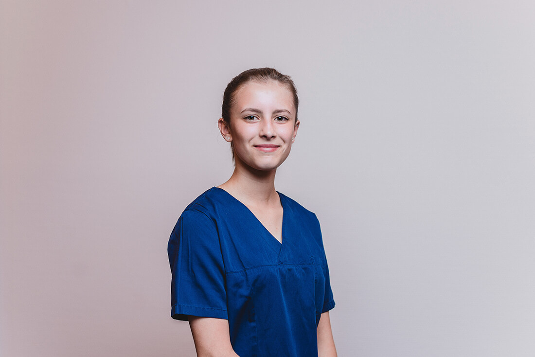 Mund-, Kiefer-, Gesichtschirurgie – Coburg – Feller / Otte – Team – Celin Fischer Mund-, Kiefer-, Gesichtschirurgie - Coburg - Feller / Otte - Team - Celin Fischer