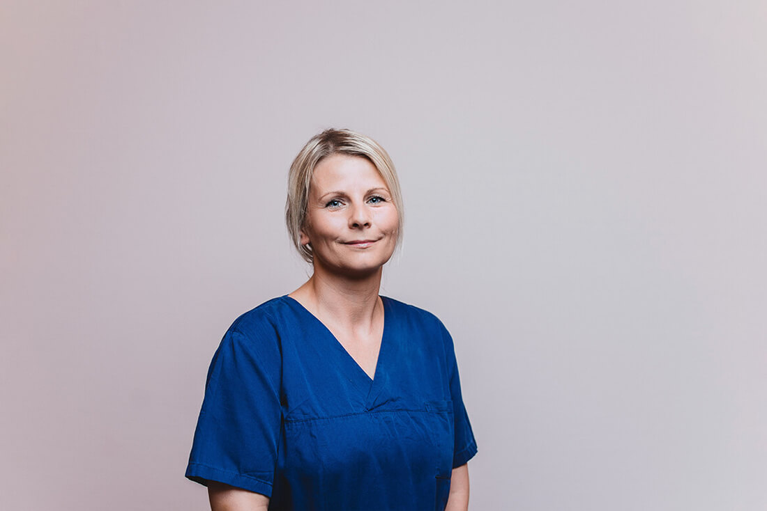 Mund-, Kiefer-, Gesichtschirurgie – Coburg – Feller / Otte – Team – Sandra Barnickol-Körner Mund-, Kiefer-, Gesichtschirurgie - Coburg - Feller / Otte - Team - Sandra Barnickol-Körner